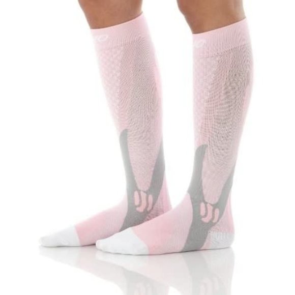 Mojo Compression Socks for Women 20-30mmHg Pink, Medium - Picture 3 of 4
